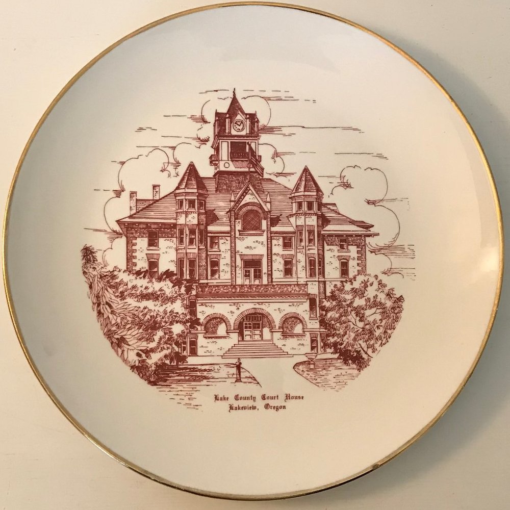 Lake County Court House commemorative plate VINTAGE
